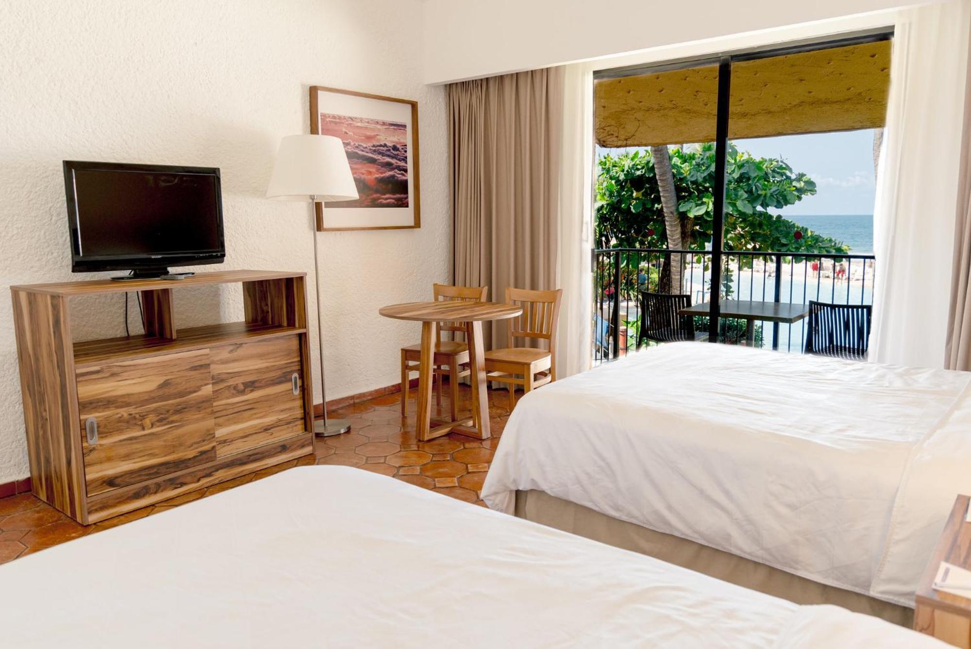 Standard Doppelzimmer mit 2 Doppelbetten - barrierefrei