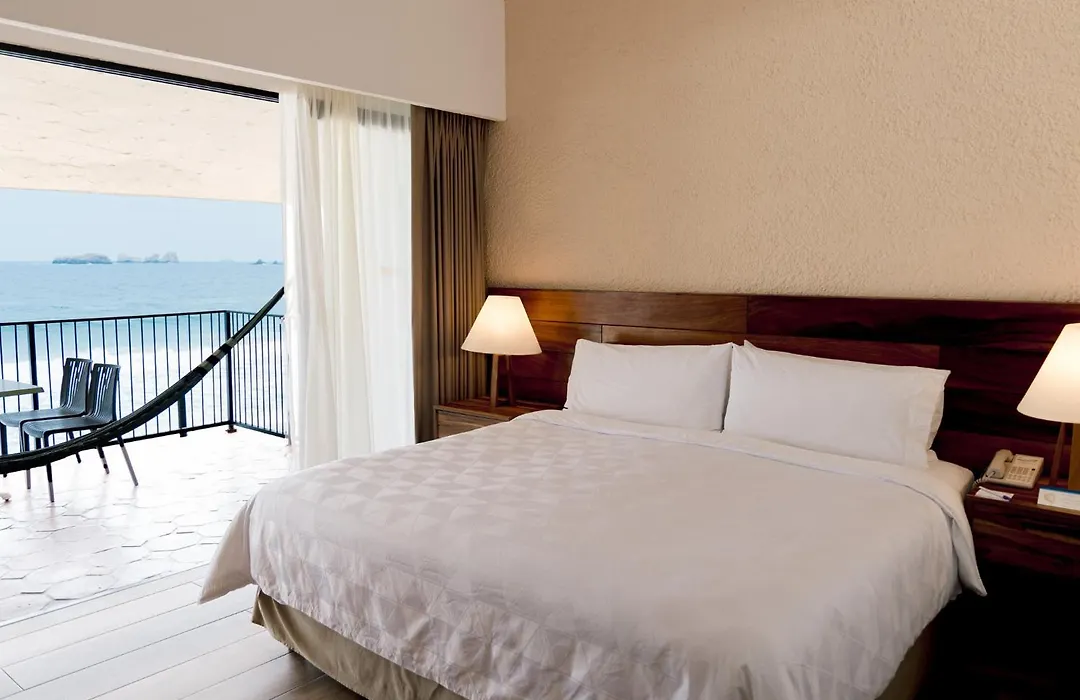 Holiday Inn Resort Ixtapa All-Inclusive By Ihg-1